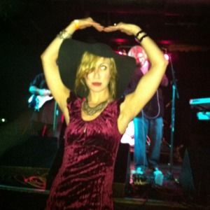 Meet your Posher, Tara